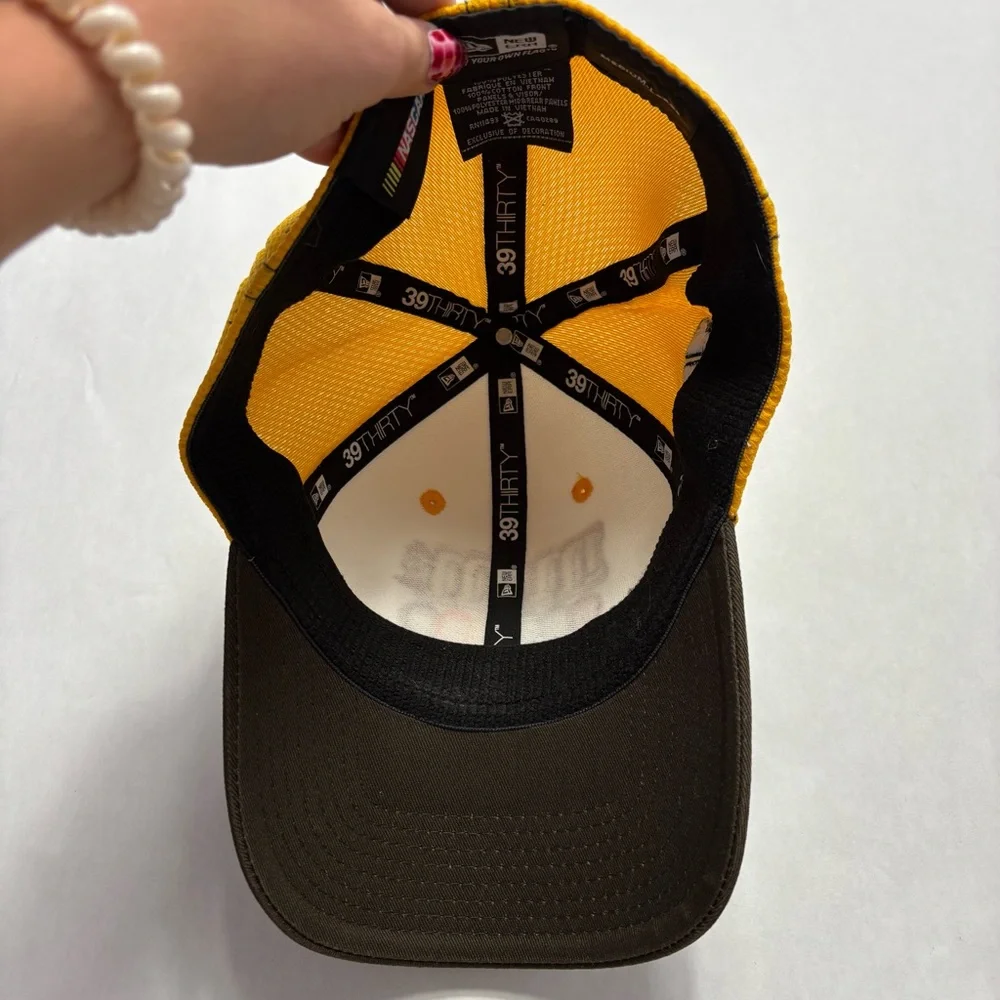 NASCAR M&M racing trucker hat - Picture 6 of 7